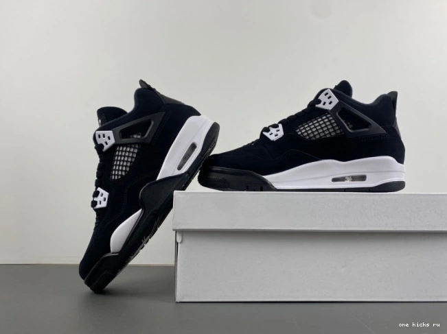 Cheap 4 White Thunder Air Retro Jordan FQ8213-001 0613